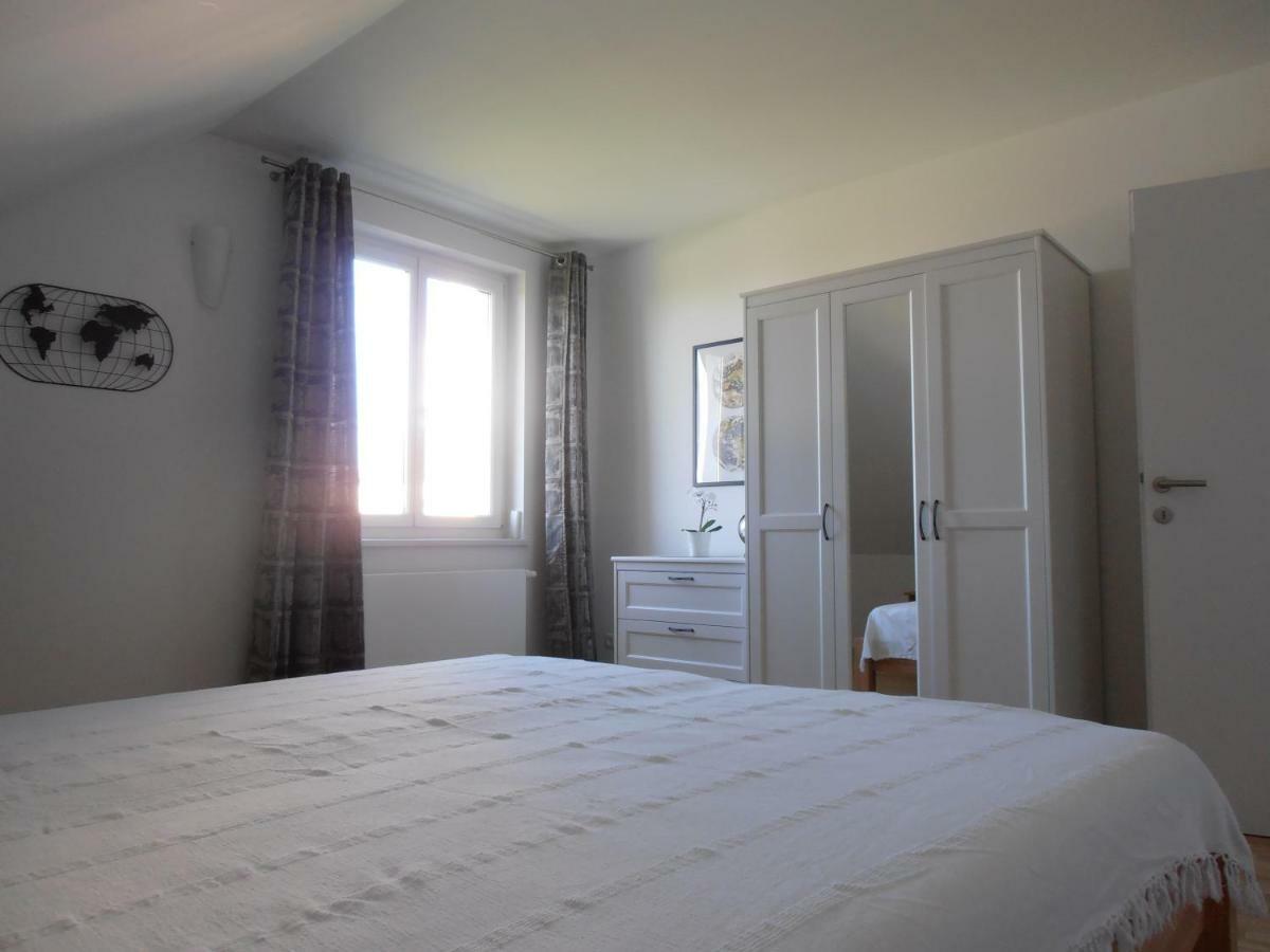 Ferienwohnung Am Kirchberg Йойс Экстерьер фото